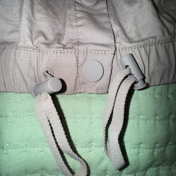 Zuda Stretch Woven Ripstop Collared Jacket. Size Medium. EUC. - Picture 10 of 10